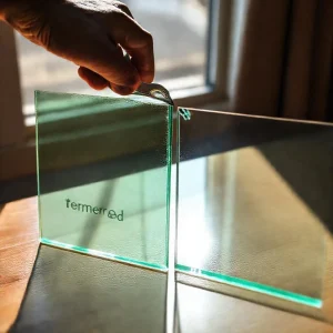 Фото по теме: как отличить закаленное стекло от обычного в домашних условиях перед резкой